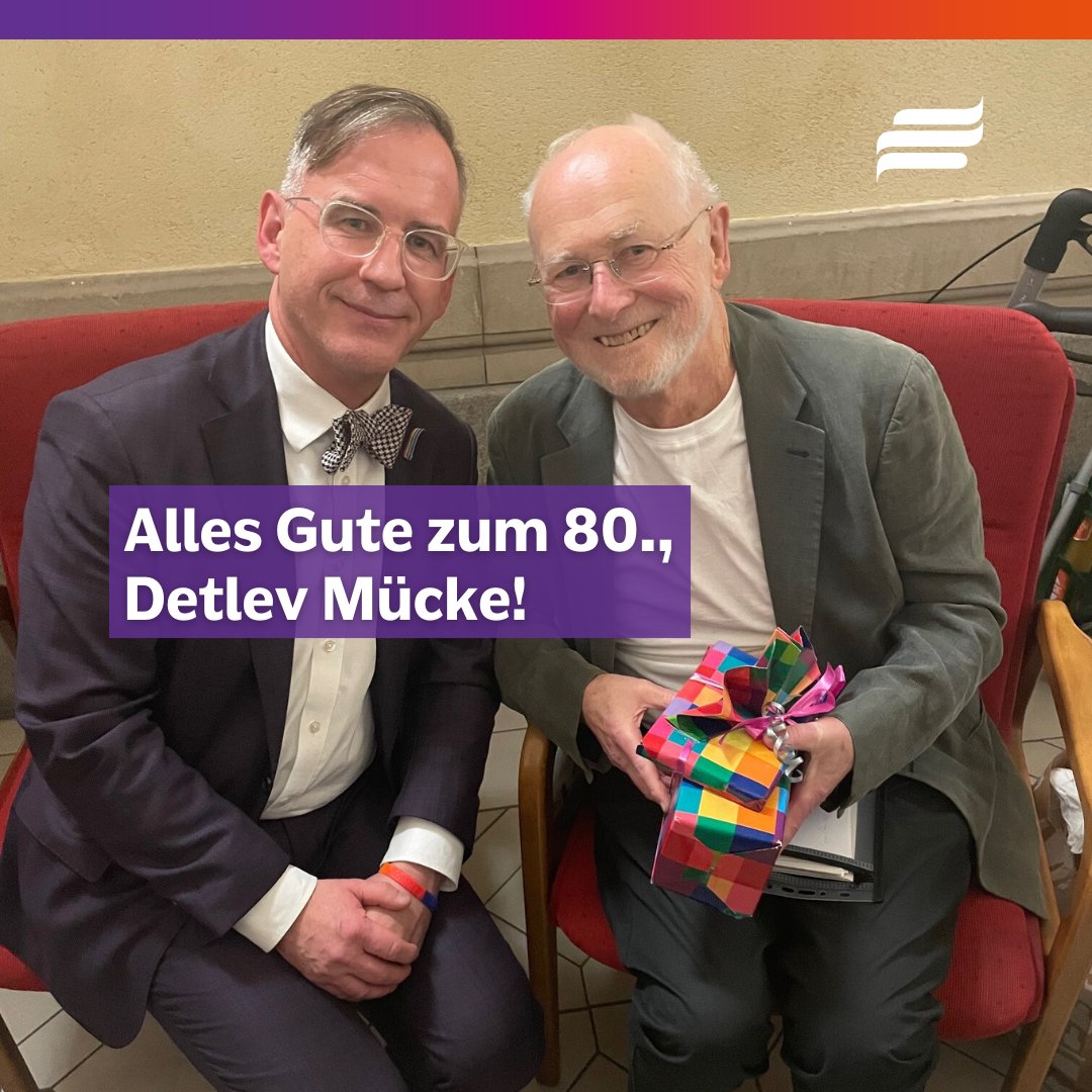 #HappyBirthday, Detlev Mücke! Auch BMH-Vorstand Helmut Metzner gratulierte gestern Abend zum 80. Geburtstag am Rande eines Festakts zu Ehren Mückes in Berlin-Charlottenburg. 
<a href="/queer_de/">queer.de</a> blickt zurück auf Detlev Mückes langes, engagiertes Leben:
queer.de/detail.php?art…
#lesenswert