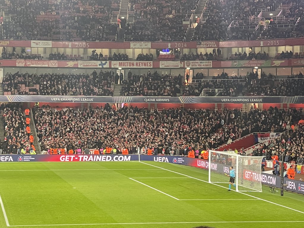 UltrasMadeinFR's tweet image. ⚽️ Arsenal - Monaco (LDC)
📢 Parcage monégasque !
📆 Mercredi 11 décembre 2024
📸 @AS_Monaco / @Dorian_Bonzom 

#ARSASM