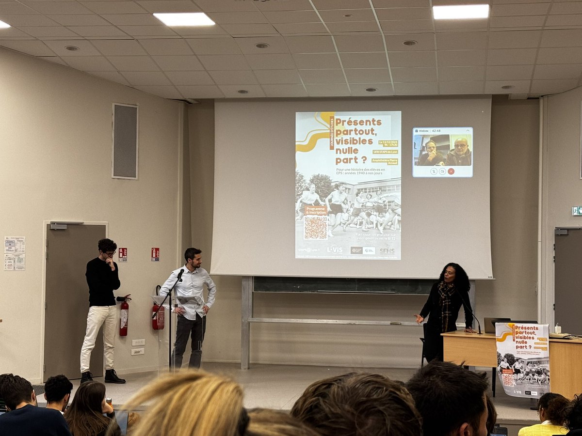 ROGER anne (@rogerypascual) on Twitter photo ✅Présents partout, visibles nulle part? - Journée d’études - Pour une histoire des élèves en EPS de 1940 à nos jours <a href="/UnivLyon1/">Université Lyon 1</a> #Staps
C’est parti!👇👇 <a href="/LoicSz/">Loïc Szerdahelyi</a> <a href="/YacTajri/">Yacine Tajri</a> <a href="/LaboLVIS/">L-VIS</a> ✅Présents partout, visibles nulle part? - Journée d’études - Pour une histoire des élèves en EPS de 1940 à nos jours <a href="/UnivLyon1/">Université Lyon 1</a> #Staps
C’est parti!👇👇 <a href="/LoicSz/">Loïc Szerdahelyi</a> <a href="/YacTajri/">Yacine Tajri</a> <a href="/LaboLVIS/">L-VIS</a>