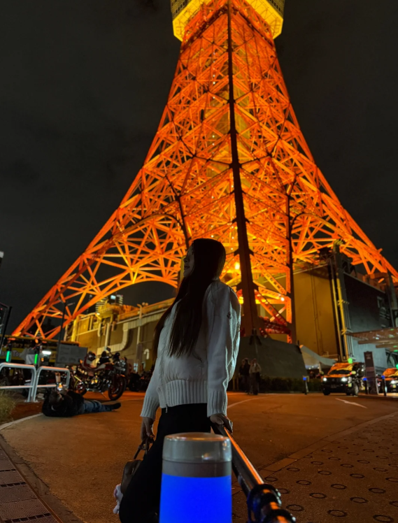 Elisecarlesxy's tweet photo. 夜の東京を満喫しませんか！ https://t.co/yjcGaIHqm3