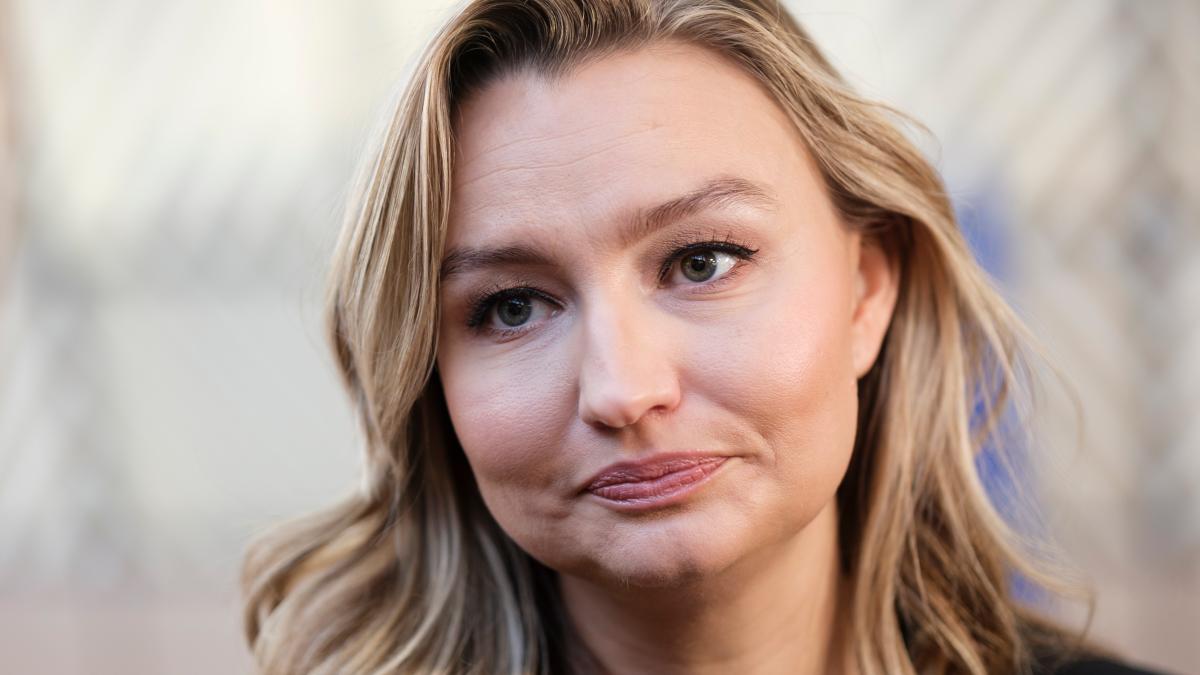 welt's tweet photo. „Ich bin wütend auf die Deutschen“ – Schwedische Ministerin kritisiert „gescheitertes Stromsystem“ https://t.co/jc5eE0p3ge https://t.co/LZQrev3pbI