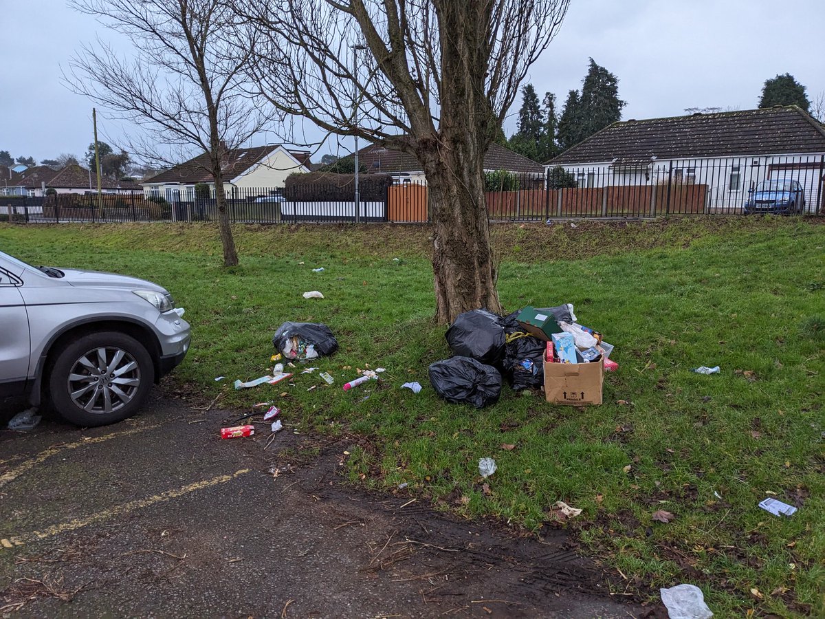 iangeek's tweet photo. @BCPCouncil Morning! How do I go about reporting fly-tipping? Recreation Road Branksome Rec. car park this morning. Thanks! https://t.co/NGgfwDtAIJ