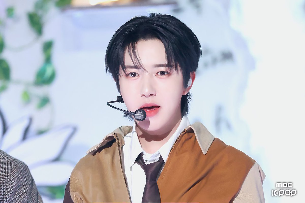 241123 #NCTDREAM on Show! Music Core

#RENJUN 
mbckpop.tistory.com/m/50
