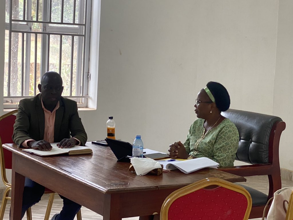 Happening Now!!

Natural resources staff meeting at Kyengera Town Council.