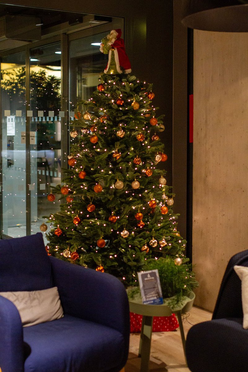 Feeling Festive at Riverside… 🎄

Have you snapped a selfie in front of one of our trees yet? #AffinityLiving
