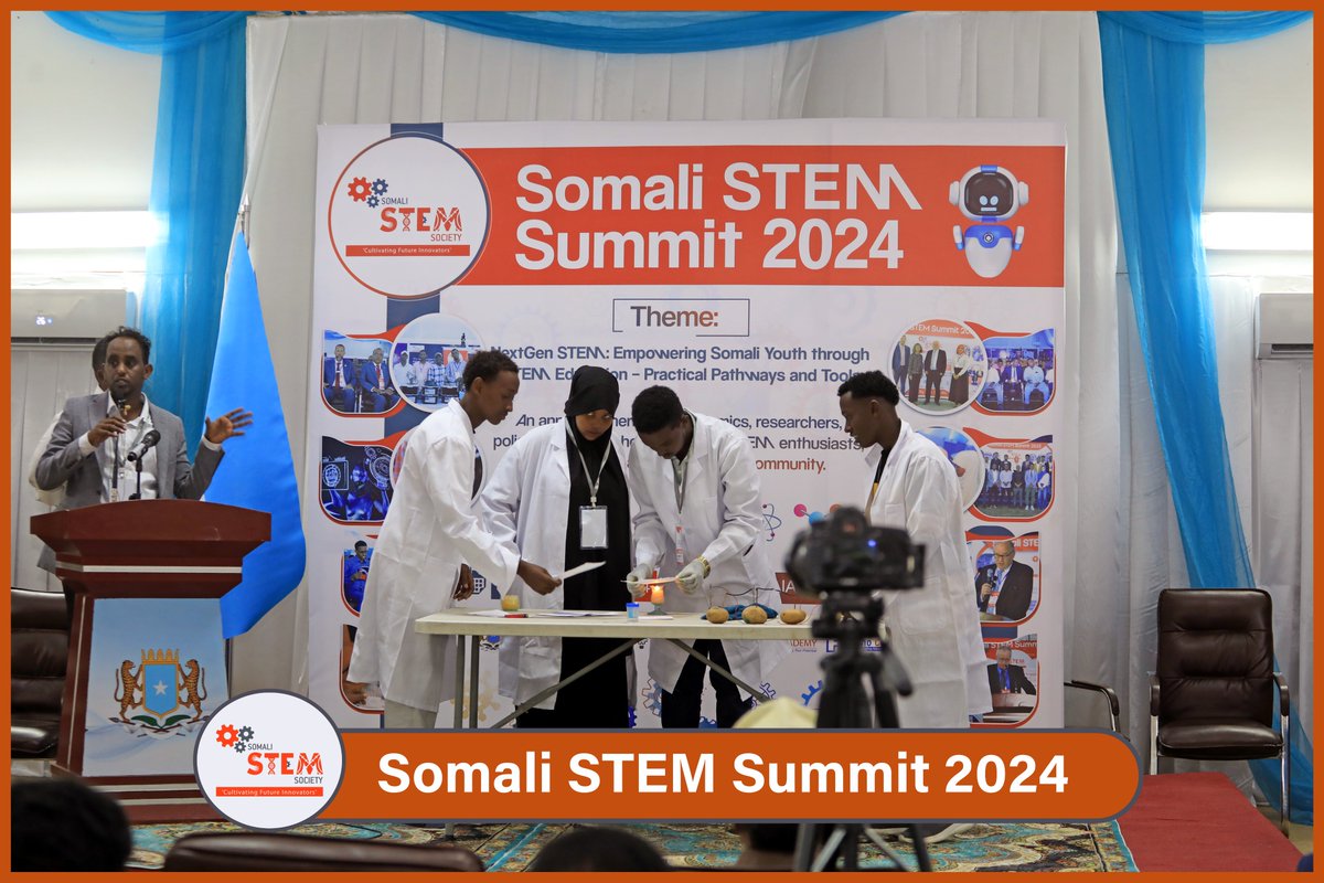 SomaliSTEM's tweet image. 2/2 Five innovative projects from Hano Tech’s brilliant students show that Somalia’s youth are paving the way for technological breakthroughs: from renewable energy to agriculture tech. Innovation is in the air! 🌍💡 #SomaliSTEMSummit2024 #YoungInnovators #FutureOfTechnology