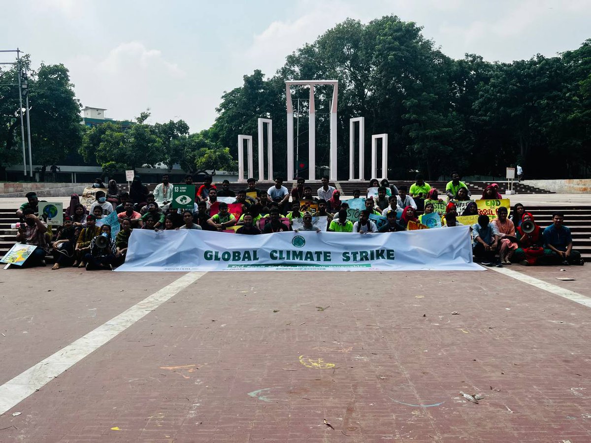 End Fossil Fuels 🌍🇧🇩💚

#climatefinance 
#climatejuctice
#climatecrisis