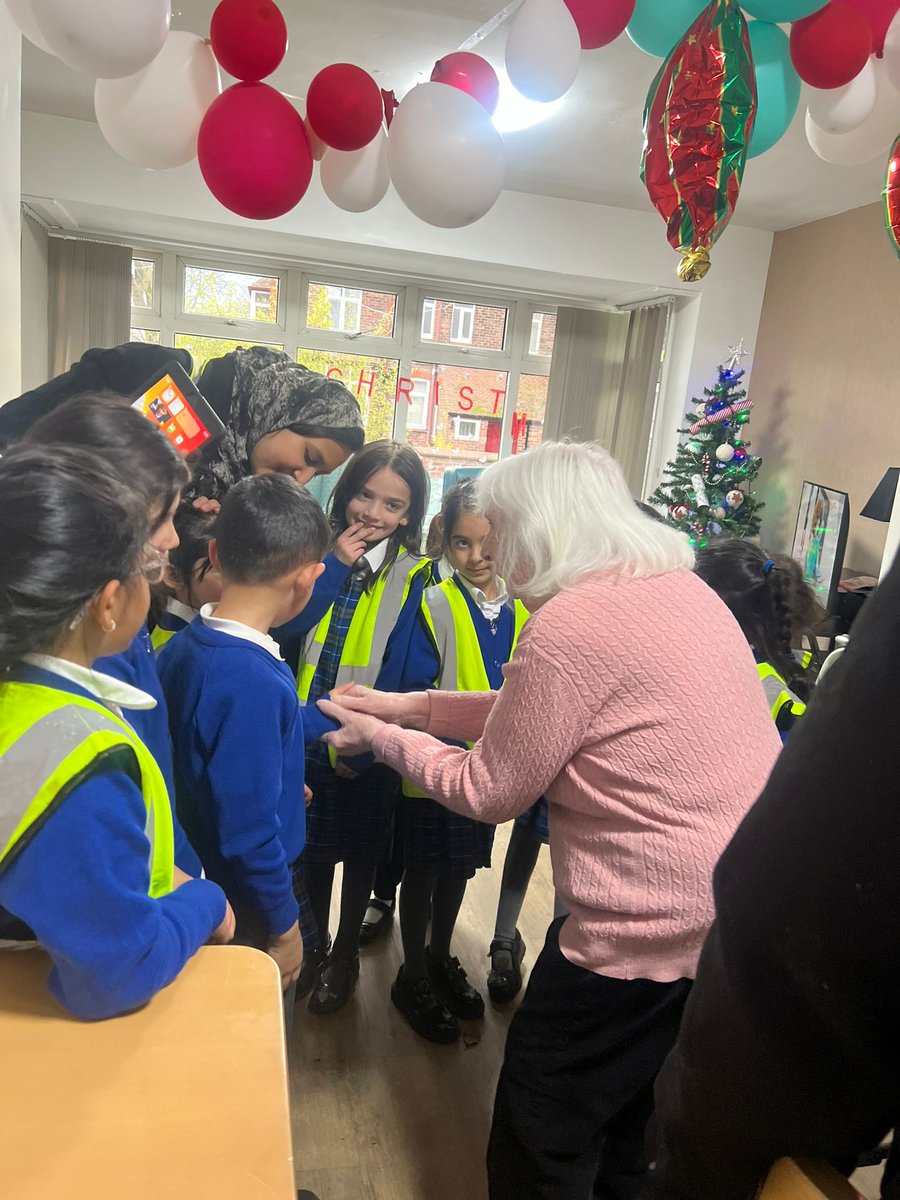 Manchester Muslim Preparatory School tweet media