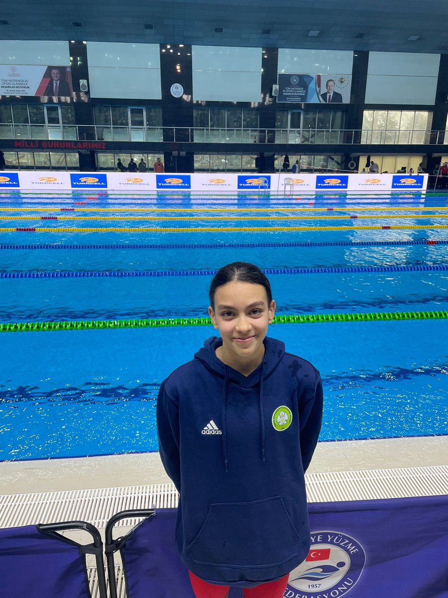 manisabbsk's tweet photo. Elif Kalınoğlu Türkiye Üçüncüsü 💚🤍

12 Yaş Türkiye Yüzme Finallerinde Sporcumuz Elif Kalınoğlu 50m Sırtüstünde 1.5 sn. ile BEST TİME alarak 12 yaş kategorisinde Türkiye 3. olmuştur. 

💚🫵BRAVO ELİF 🫵🤍

#ManisaBBSK #Yüzme https://t.co/ughn3IbWAA