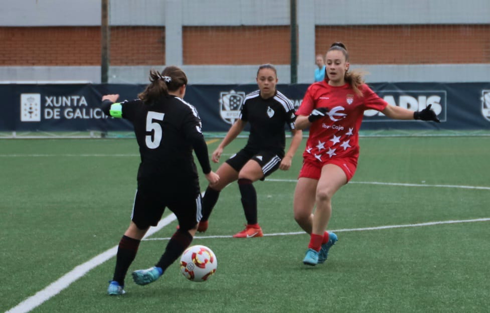 RFFM_oficial's tweet photo. 20' |0-0| Se mantiene la igualdad en el marcador entre la 'Siete Estrellas' y @FFCM_es en el primer partido de la fase de clasificación del Campeonado de España que se está disputando en Vigo.

📺 https://t.co/yLjoUC4zFi

#VamosMadrid https://t.co/3HpVVDtf39