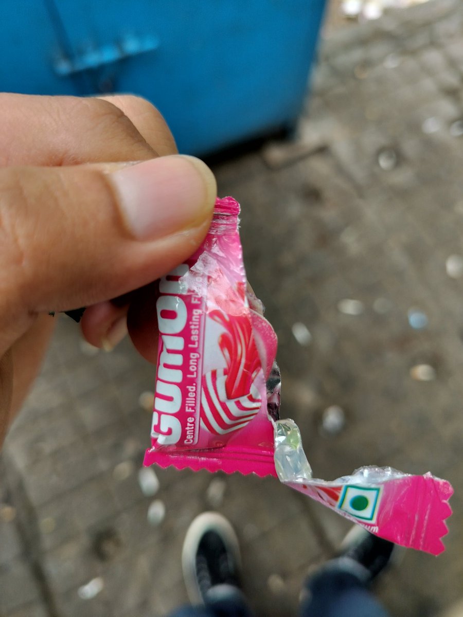 ankusssss's tweet photo. Imma open a chewing company and put my name on the label with the same description !! 😎 https://t.co/l5EQhSbI53