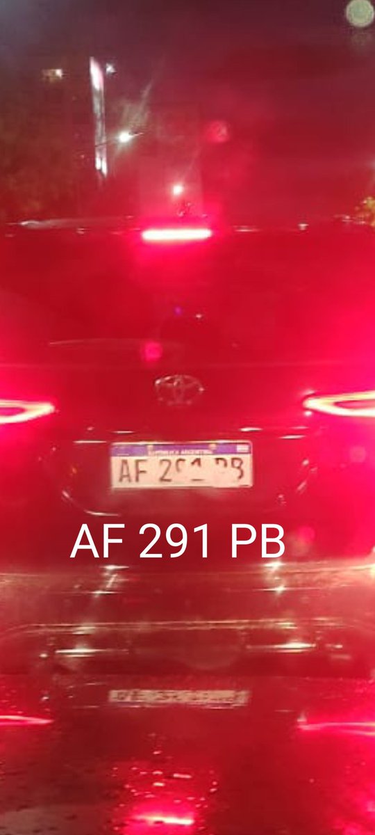 andylococross's tweet photo. Indignación total de ver tantos autos con las chapas patentes adulterados , este le chorreo pintura blanca para cometer infracciones,o anda a saber cuantas cosas mas.
Este tipo te atropella y no lo van a poder identificar ..basta de chantas
Garcas
En mar del plata https://t.co/qWen5H7Yh0