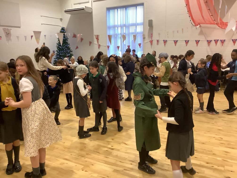 Great Denham Primary tweet media