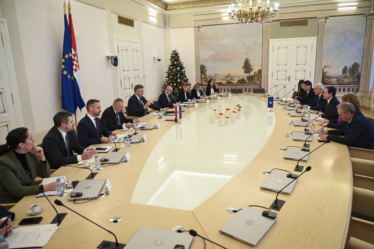 Albin Kurti tweet media