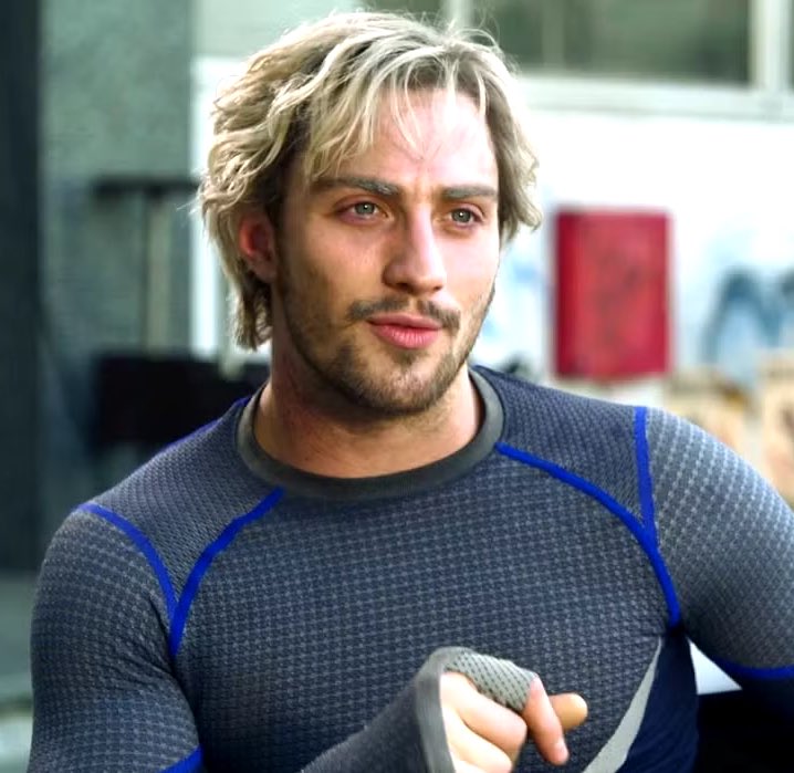 cosmic_marvel's tweet image. Aaron Taylor-Johnson says his kids loved 'WANDAVISION':

“What [Elizabeth Olsen] did with her character [in WandaVision] was brilliant. My kids loved that series as well. It was super exciting and really entertaining.“

(via ew.com/aaron-taylor-j…)