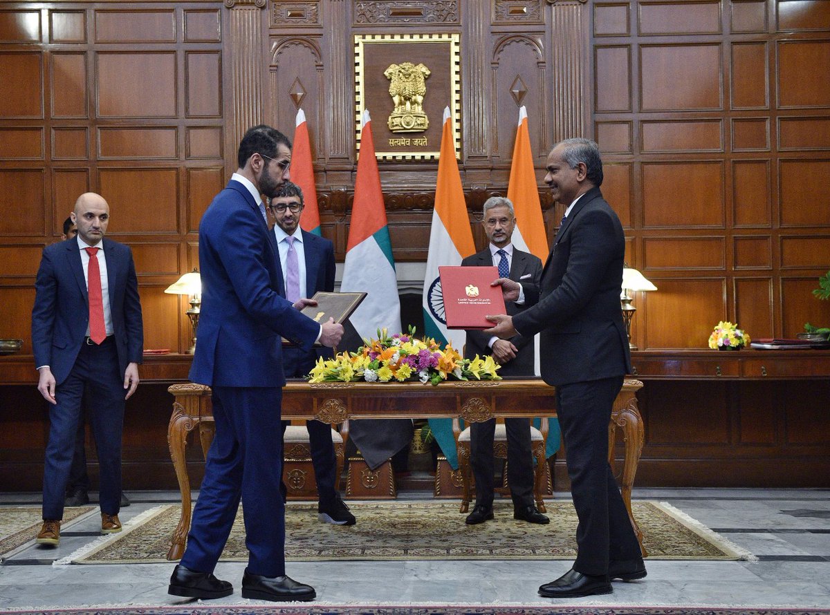 moesgoi's tweet photo. A Memorandum of Understanding (MoU) on Polar Research Collaboration was signed between the Ministry of Earth Sciences (National Centre for Polar and Ocean Research (@ncaor_goa)) and the Emirates Polar Mission Steering Committee / International Affairs Office at the Presidential Court of the United Arab Emirates on December 13, 2024. The MoU was signed by Dr M Ravichandran, Secretary, MoES, and HE Abdulla Balalaa, Assistant Minister of Foreign Affairs for Energy and Sustainability Affairs and Vice-Chair, UAE Polar Mission Steering Committee during the 15th India-UAE Joint Commission Meeting held in New Delhi. The agreement focuses on advancing #PolarResearch, #ClimateScience and #SustainableDevelopment, reflecting a strong commitment to #ScientificCollaboration, #EnvironmentalProtection and strengthening India-UAE ties in addressing global #polar challenges.

#MoU #NCPOR #EPMSE #IndiaUAE #MoES #EarthSciences 

@PMOIndia @OfficeofDrJS @DrJitendraSingh @ravi_moes @PIB_India @Mib_India @PIBEarthScience @ESSO_INCOIS @MoesNiot  @Indiametdept @ncs_earthquake @CentreCoastal @esso_ncess @iitmpune @cmlre_kochi  @ncaor_goa @ncmrwfmoes