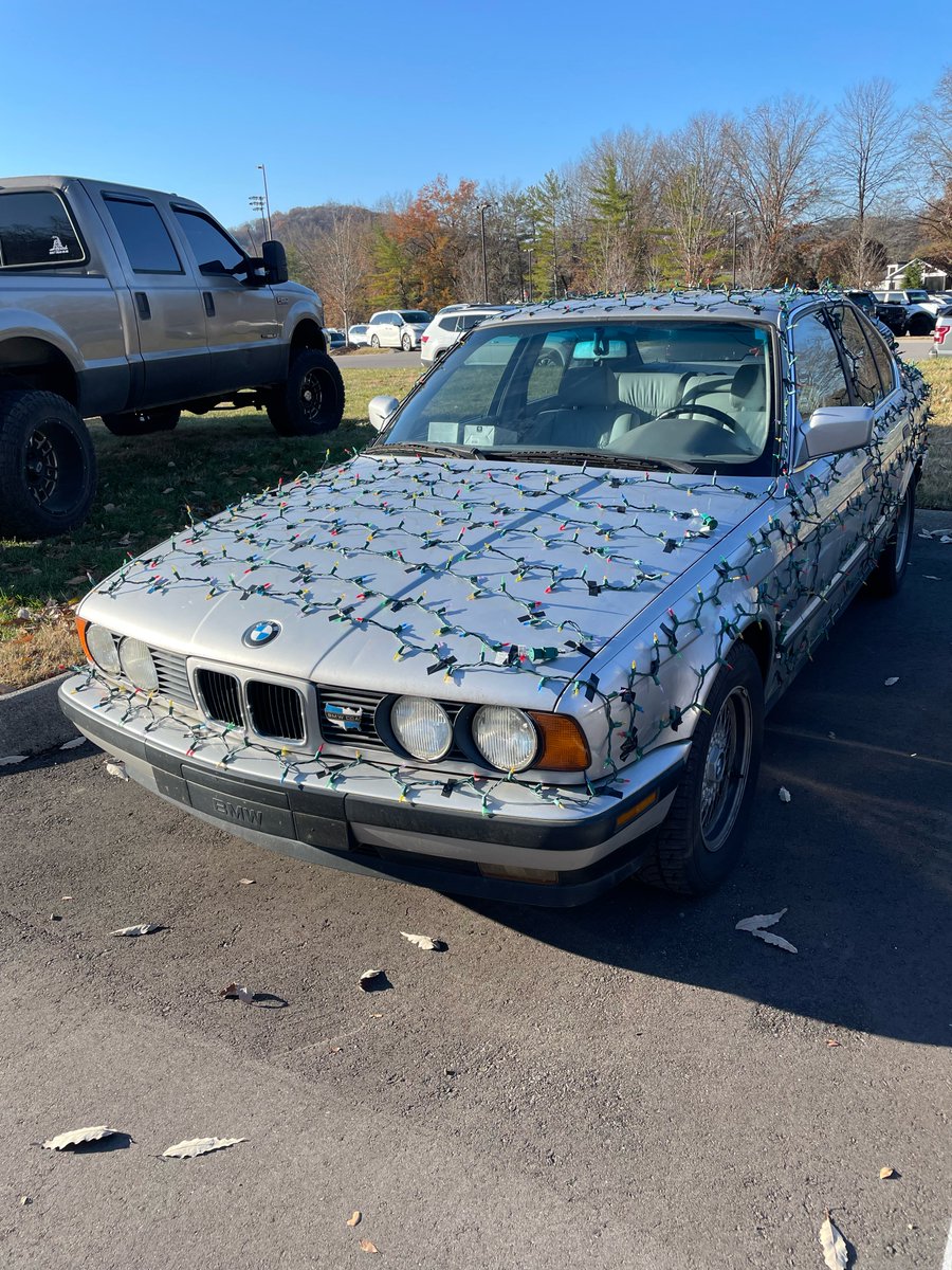 Elijah Manor tweet media