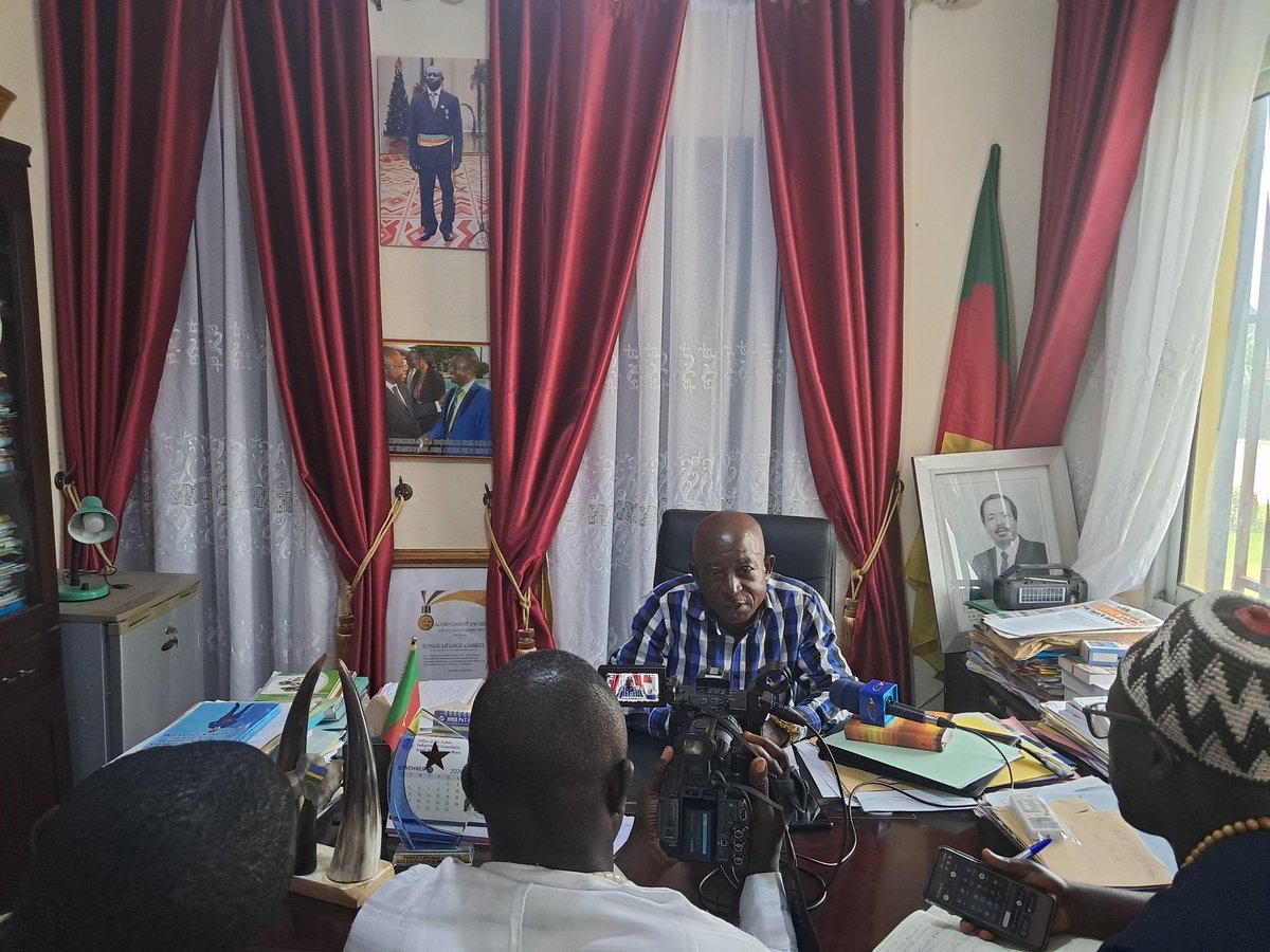 PNDP_Cameroun's tweet photo. #Idenao | Grâce à l'appui technique du PNDP, la commune renforce ses capacités en vue de l'élaboration de son budget en mode programme pour l'exercice 2025. Le Programme est à la manœuvre pour traduire dans les faits les prescriptions de l'Etat 🇨🇲 sur le Nouveau régime financier. https://t.co/HJphGkJCG5
