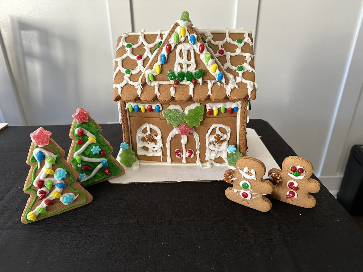 fi_mme's tweet image. Braeden is a brain tumor warrior who proudly supports @meaganbebenek and eagerly participates in the #gingerbreadhouse contest in support of brain tumor research. Here is his entry for this year.  #MeaganBebenekFoundation #GingerbreadHouseContest