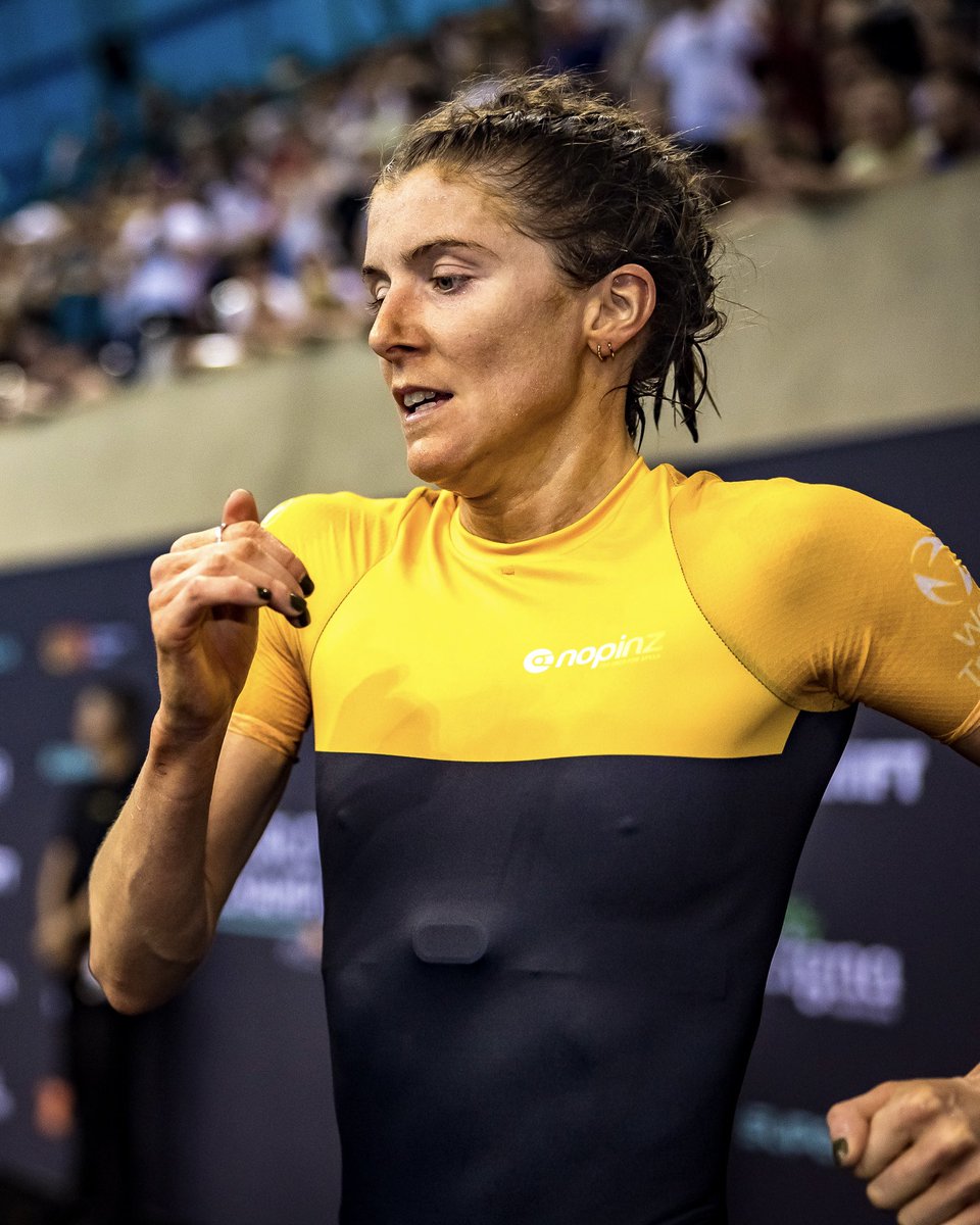 worldtriathlon's tweet photo. Electric from start to finish ⚡️

Back in April, the 2024 @supertri_ E World Triathlon Championships brought nonstop action! Beth Potter 🇬🇧 and Chase McQueen 🇺🇸 stole the show with incredible performances 🔥

#Triathlon #BeYourExtraordinary #supertri https://t.co/dkLaI0i1GN