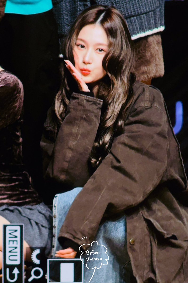 sanacottoncandy's tweet photo. 241213 pre.

💜

#트와이스 #TWICE #사나 #SANA #サナ @JYPETWICE https://t.co/BKPWN6s3hY