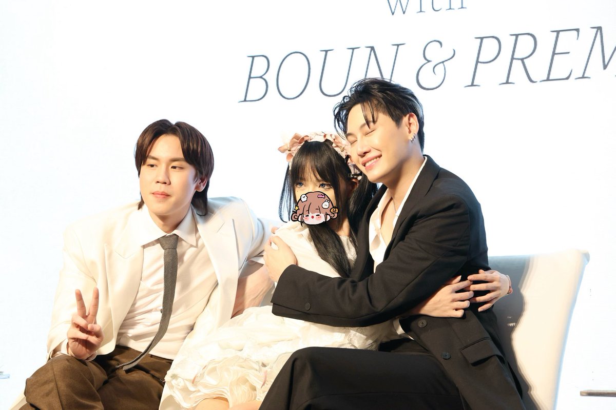 RWBCFP527's tweet photo. #BounPremxSoonEclipse
#bb0un #prem_space 
很幸福☺️
#BounPrem https://t.co/zXcnQF1fh7