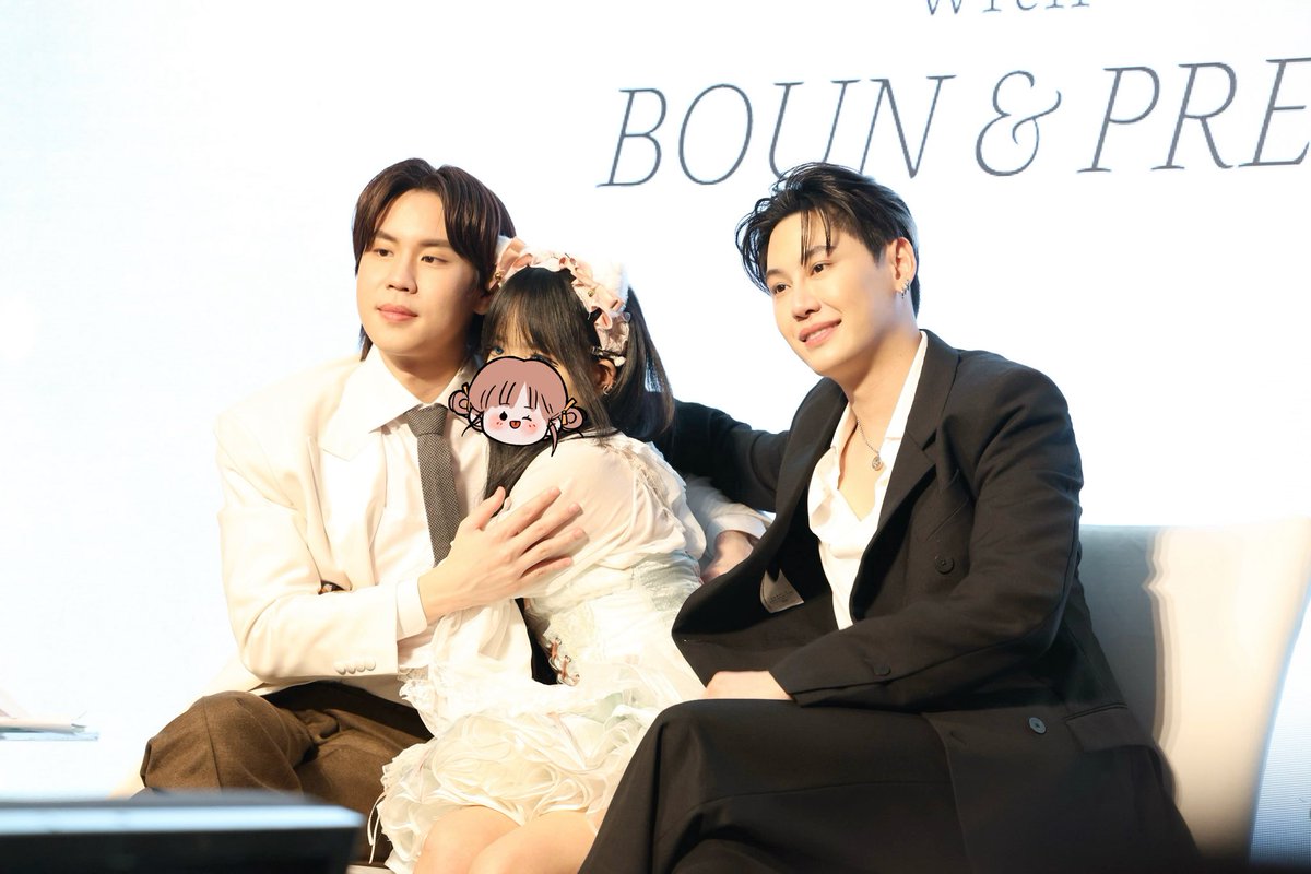 RWBCFP527's tweet photo. #BounPremxSoonEclipse
#bb0un #prem_space 
很幸福☺️
#BounPrem https://t.co/zXcnQF1fh7