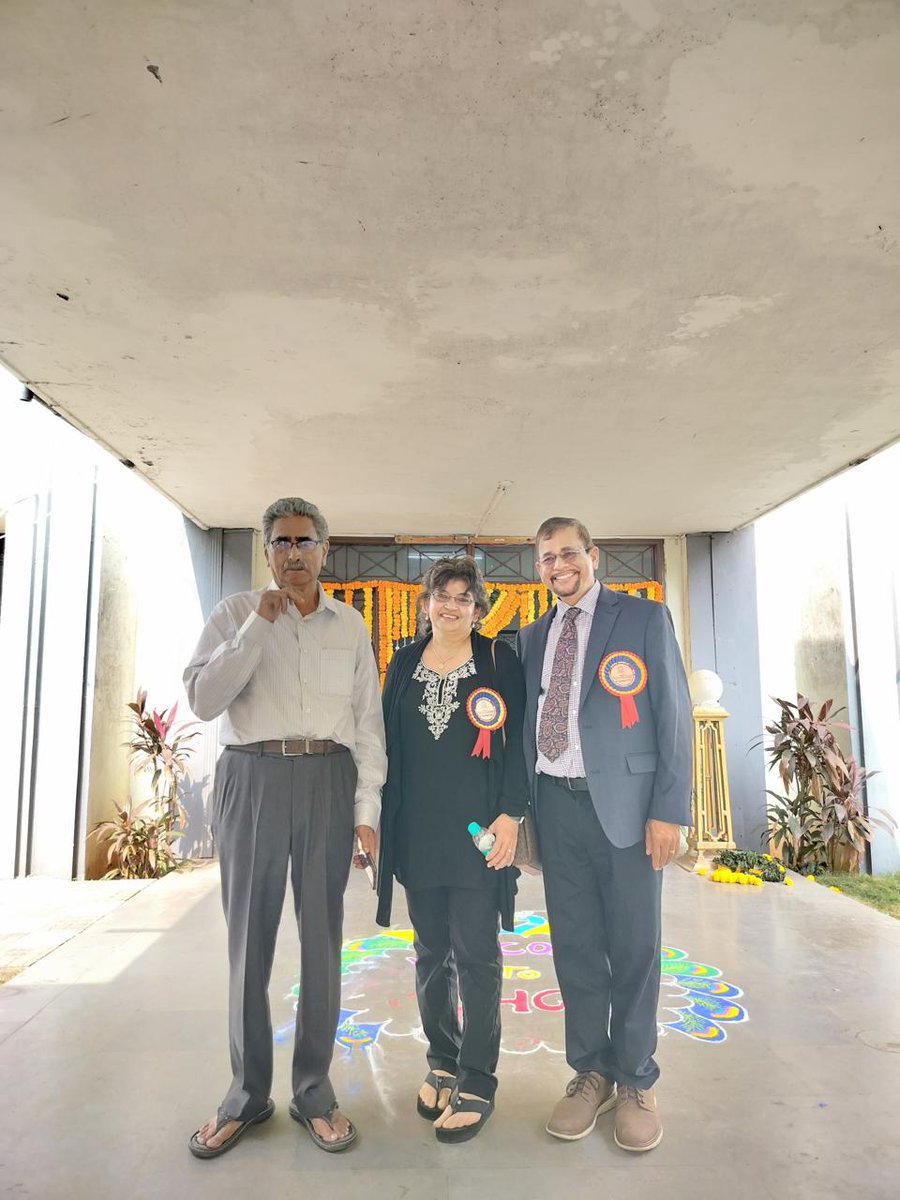 GlobalNanobio's tweet photo. I had the pleasure to present about our Nano-STEM MS program at Osmania University’s National Seminar on “Changing horizons of genetics and biotechnology“.  It was an incredible opportunity to connect with students &amp; delegates at the university in Hyderabad, India. https://t.co/QKl6DX2sEr