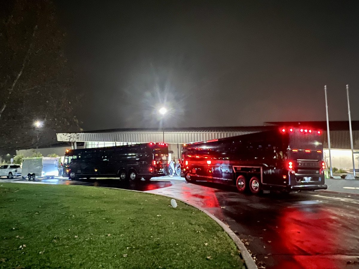 Coach Chris Hogge tweet media