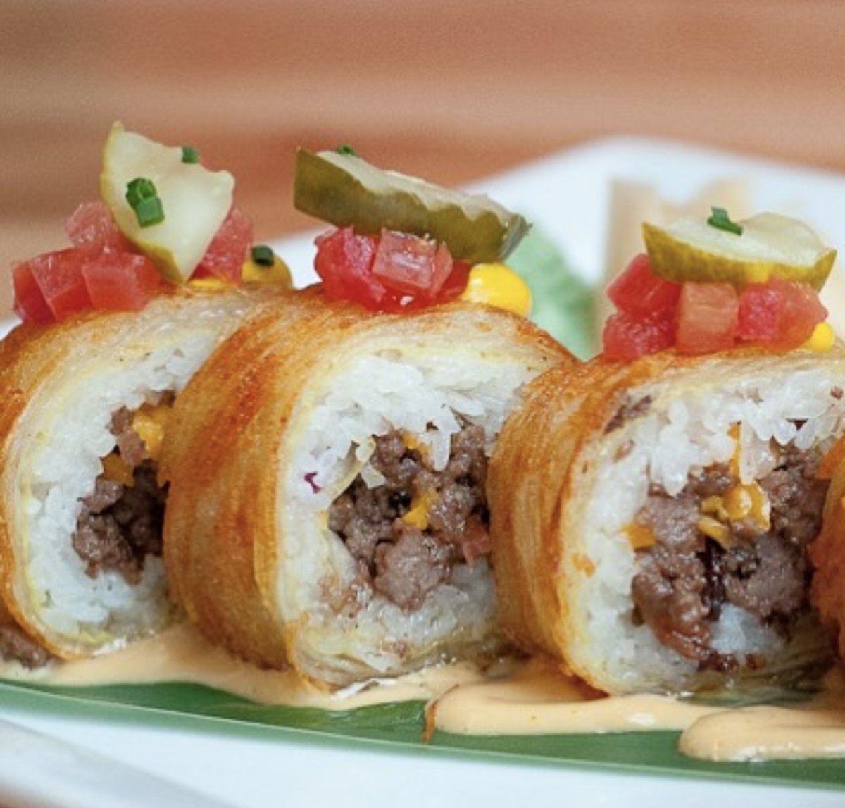 The_Cowfish's tweet photo. The All-American Bacon Double Cheeseburgooshi ~ enough said.
#burgushi #cowfish https://t.co/DuFBs4Nbnk