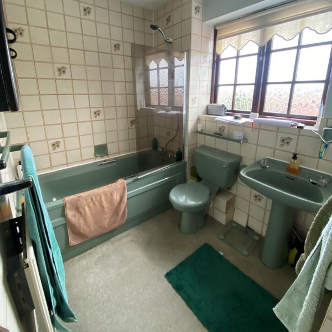 TinaRiley20's tweet photo. Before &amp; After Magic! ✨🚿

Swipe to see the transformation! 👉 From outdated blue units and carpeted floors to a sleek, modern oasis with stunning white marble tiles and contemporary white units, this bathroom is unrecognizable!
Find out more: https://t.co/IPbIX9K1aJ https://t.co/LHWHEEoLcL