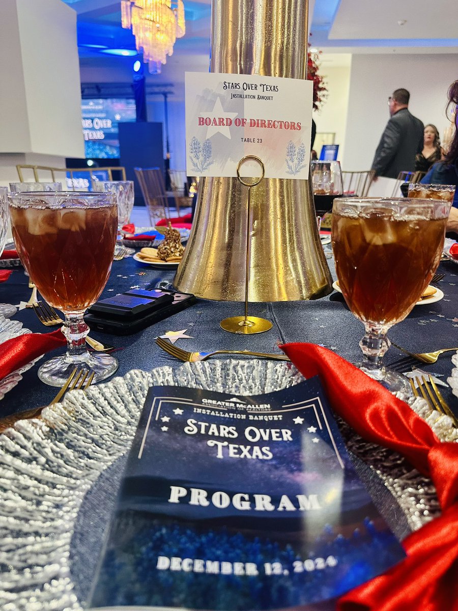 AlmaPaek's tweet photo. That’s a wrap! My 3 year term as Director of the Board of the Greater McAllen Association of REALTORS has come to an end. 💙

Congratulations to the 2025 Officer and Directors! 🎉

#DirectoroftheBoard #gmar #getinvolved #heartofservice #texas https://t.co/in2ILaEsr6