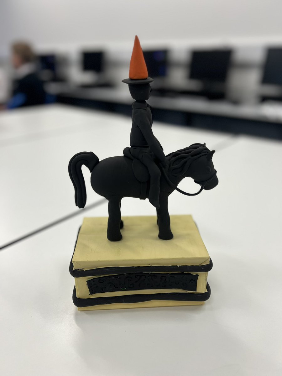 Miss MacPhail tweet media