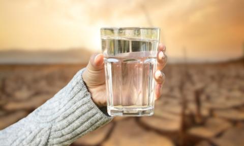 EESC PRESS (@eesc_press) on Twitter photo 🔉<a href="/EU_EESC/">European Economic and Social Committee</a> calls on 🇪🇺to focus on 🚰as a driver for peace & stability. Empowering young people, women & indigenous & local communities will lead to greater water security‼️
🆘Without water there is no life
🗞️Read the story 👉europa.eu/!TtGdTq
#watermanagement
#EUBlueDeal 🔉<a href="/EU_EESC/">European Economic and Social Committee</a> calls on 🇪🇺to focus on 🚰as a driver for peace & stability. Empowering young people, women & indigenous & local communities will lead to greater water security‼️
🆘Without water there is no life
🗞️Read the story 👉europa.eu/!TtGdTq
#watermanagement
#EUBlueDeal