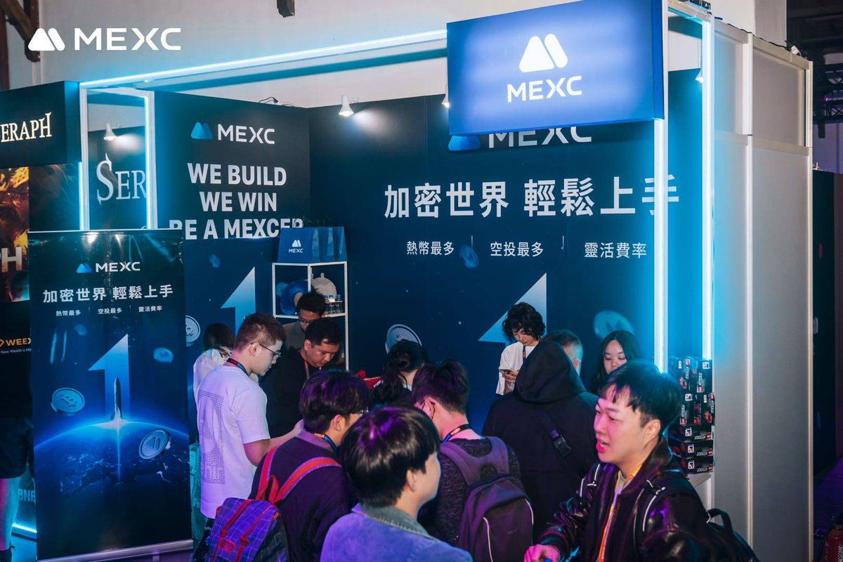 MEXCespanol's tweet photo. 📢 ¡MEXC brilla como patrocinador oro en la Taipei Blockchain Week y el Mr. Block Summit!
🚀 MEXC dio inicio con estilo a la #TaipeiBlockchainWeek y al #MrBlockSummit, destacándose como patrocinador oro. El evento tuvo una excelente asistencia, con los participantes cautivados por la presencia y energía de #MEXC.
🔥 Esto es solo el comienzo: mantente atento a más emocionantes actualizaciones y sorpresas durante los próximos dos días mientras seguimos celebrando la innovación y colaboración en #Web3.