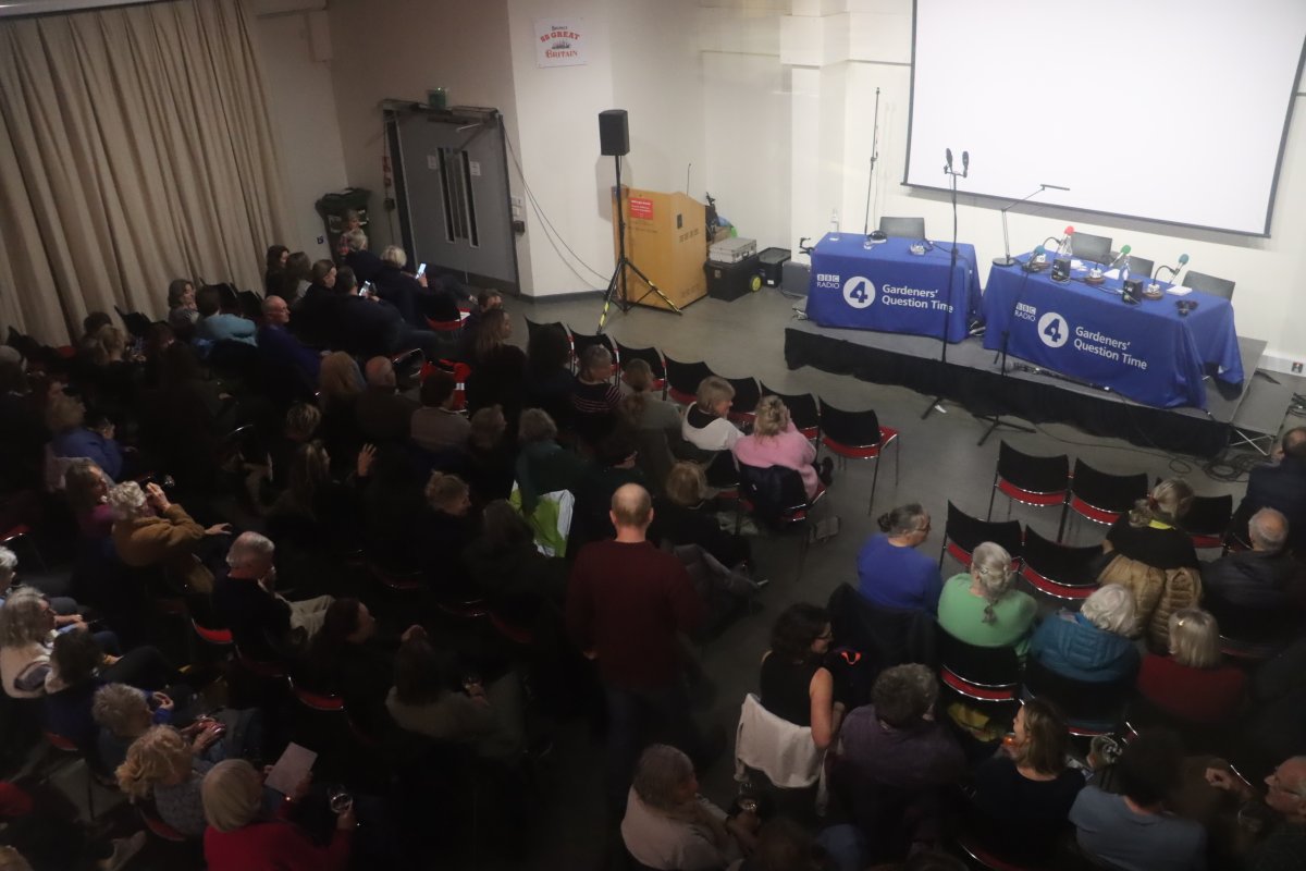 SSGreatBritain's tweet photo. 🌱 It was great fun to host Gardeners' Question Time 🧑‍🌾 the episode filmed at the #SSGreatBritain goes live at 3pm today! 

You can catch up here: https://t.co/Y023sypopX 
@bbcgqt @bbcradio4 #GardenersQuestionTime https://t.co/GMmqCtx3HO