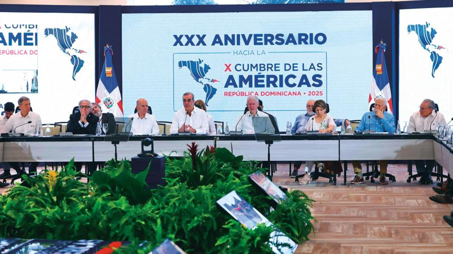 informateyard's tweet photo. Santo Domingo: El presidente Luis Abinader habló este jueves frente a varios líderes de la región donde abogó por el diálogo como el camino para poder enfrentar los desafíos, la incertidumbre, tensiones y rivalidades geopolíticas que vive actualmente el mundo. https://t.co/2BA0XXnkRt