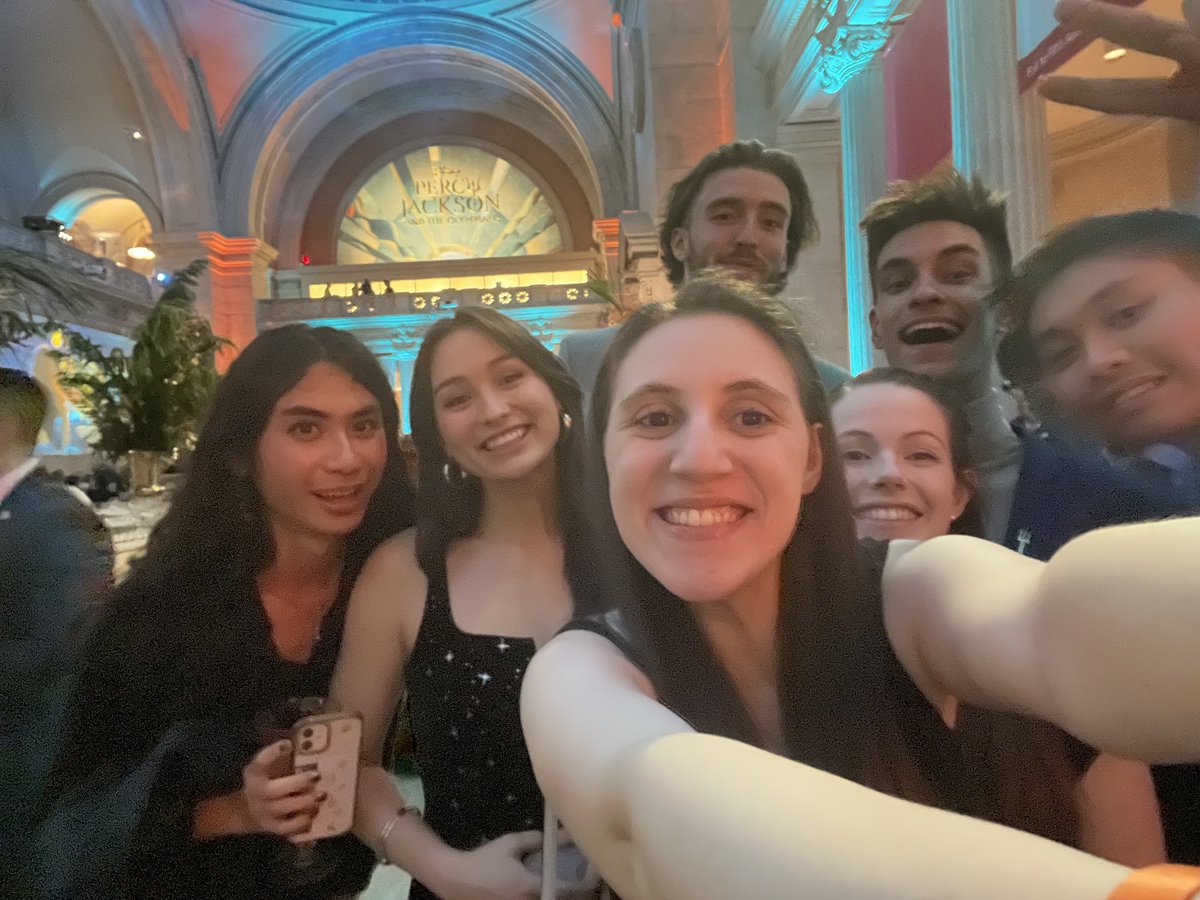 GillianBlum's tweet image. One year 🩵🌊🔱

#PercyJackson #PJO