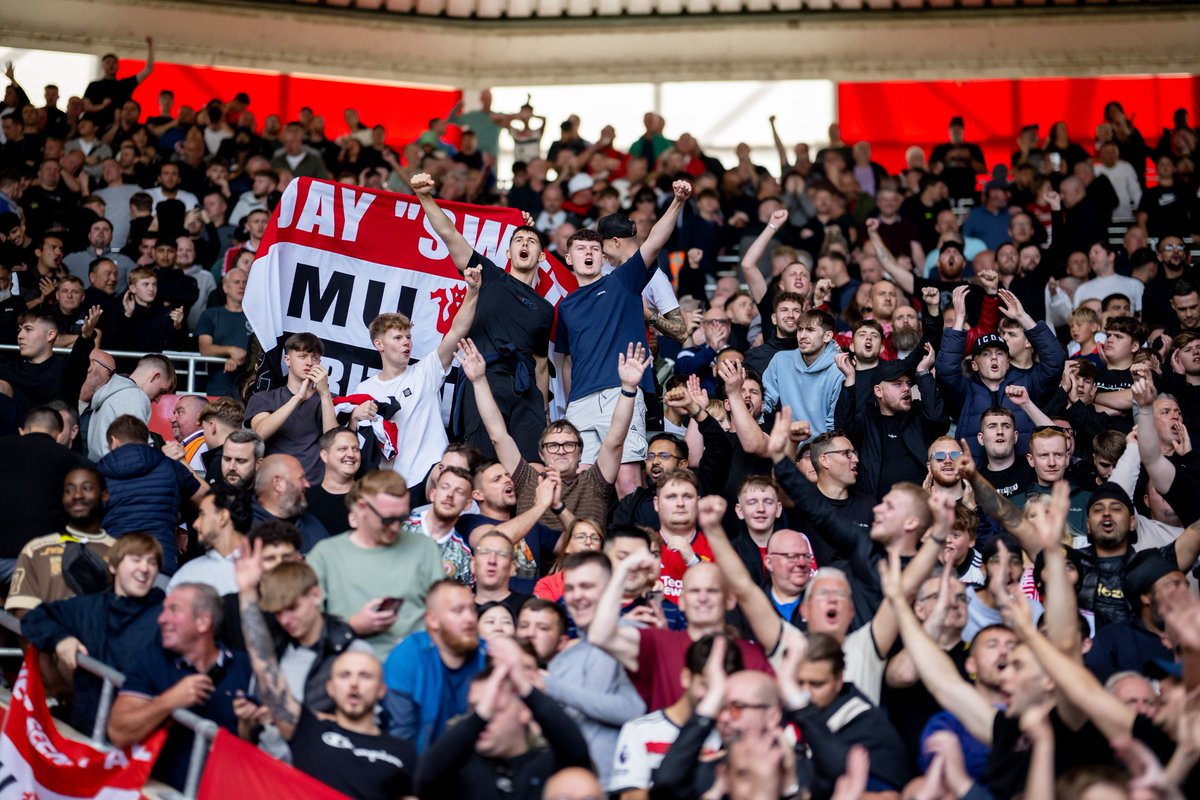 ManUtd's tweet photo. An away day like no other 🏙️❤️‍🔥

Let's hear you loud and proud later, Reds — UNITED! ✊🇾🇪

#MUFC || #MCIMUN https://t.co/f6QCsdqqI5
