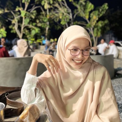 Ramadonna1's tweet photo. #FotoProfilBaru https://t.co/8WEq6U1Rco