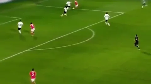 Gareth Davies tweet media