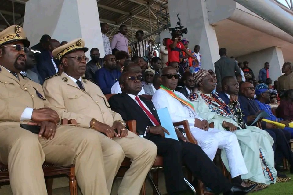 MINDDEVEL1's tweet photo. La ville de #Bafoussam acceuille actuellement au stade omnisport de Tocket, la deuxième édition des Rencontres d'échanges, de découverte et d'exhibition de la Région de l'Ouest (#REDEO).
https://t.co/ouI3tQ0PQZ https://t.co/gKCOpS3tS9