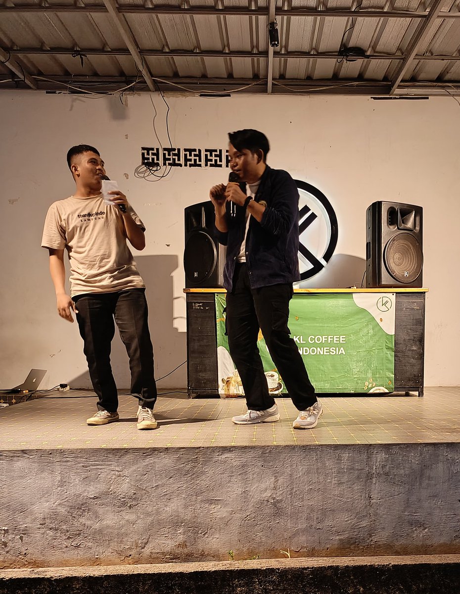 Seru-seruan di openmic dulu gasi 🤙🏽🤙🏽