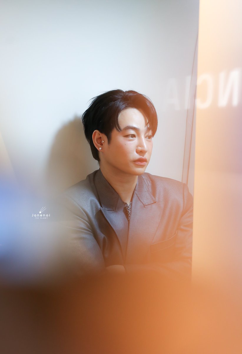 Janenoiiii's tweet photo. นอกจากหอมฟุ้งแล้ว จะหล่อฟุ้งอีก 🫧🌫️💫
งานลอดช่อง คูมโมเดลเค้าก็มองทุกกล้องจริงๆ 🥹

@peckpalit 
#เป๊กผลิตโชค
#peckpalitchoke
#palitgallery
#snapbyJN
#JoMaloneLondonTHxPeck
#JoMaloneLondonTH https://t.co/N4yozmxuP1