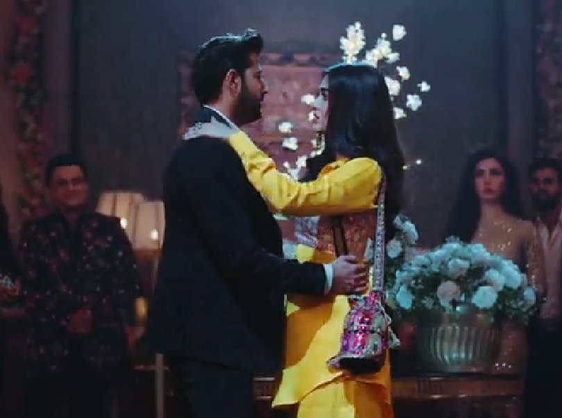 VinayRaghu02's tweet photo. Aap yun hi agar hamse milte rahe
Dekhiye ek din pyaar ho jaayega...🎵
@itsmetejasswi #TejasswiPrakash #TejaTroops #Naagin6 #PraGhav https://t.co/HIvB3rQdsp