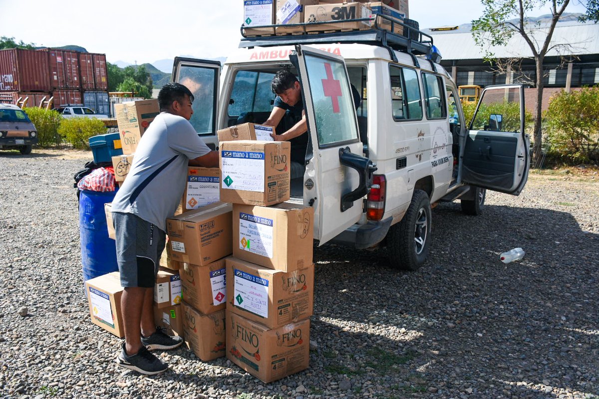 One year ago today, we were wrapping up our final container shipment of 2023 - loading donated medical supplies, mobility equipment, and other items for Bolivia at our St. Paul, Minnesota warehouse.

manoamano.org/blog/mano-a-ma…

#minnesota #bolivia #nonprofit #volunteer #thanks