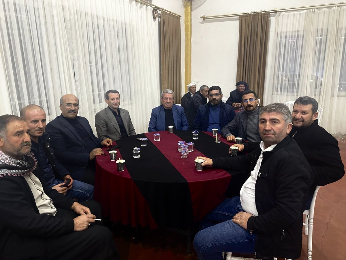 GÜL ve POYRAZ Ailelerinin düğün merasimine katıldık.. 
 Murat ve Filiz  kardeşlerime iki Cihan saadeti dilerim..