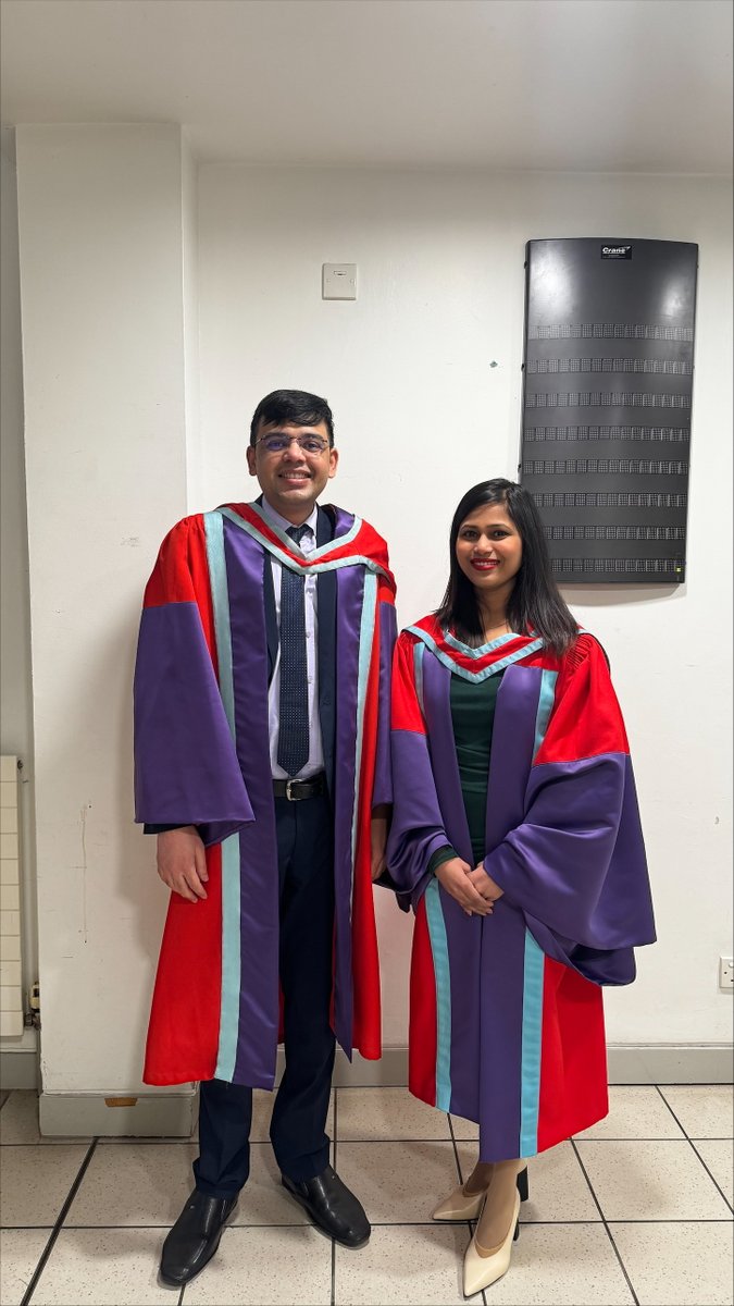 ThakurLab_QUB's tweet photo. Congratulations to our PhD and Master graduates,
Dr. @ShilpkalaGade, Pinal Sangani, and Ganga arora from the Ocular Drug Delivery Lab! 🎉👏
Wishing you all the best in your future endeavors as you move forward in your careers! @rthakur01 @lalitkvora @pharmacyatQUB https://t.co/Q4HGrJZuKJ