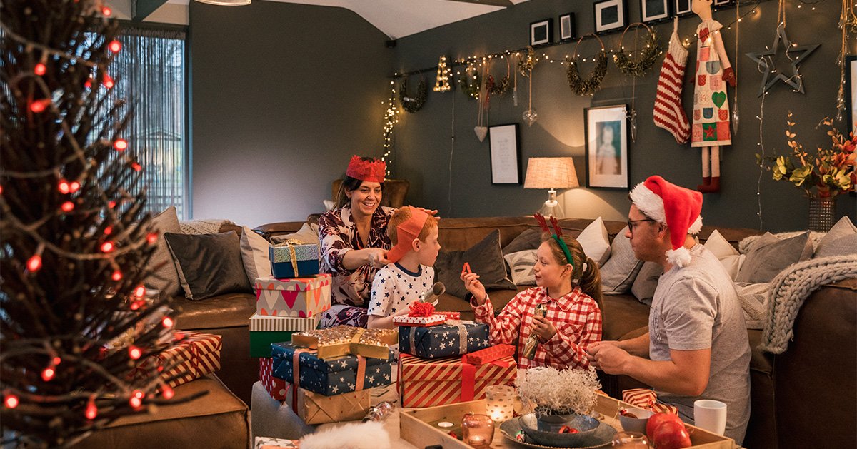 lsm_wealth's tweet photo. Gifting money or valuable assets this Christmas can make a real difference to the financial wellbeing and security of the whole family. Read SJP’s tax tips in this article:

Christmas gifting – your tax tips https://t.co/eFlDYnFSpu