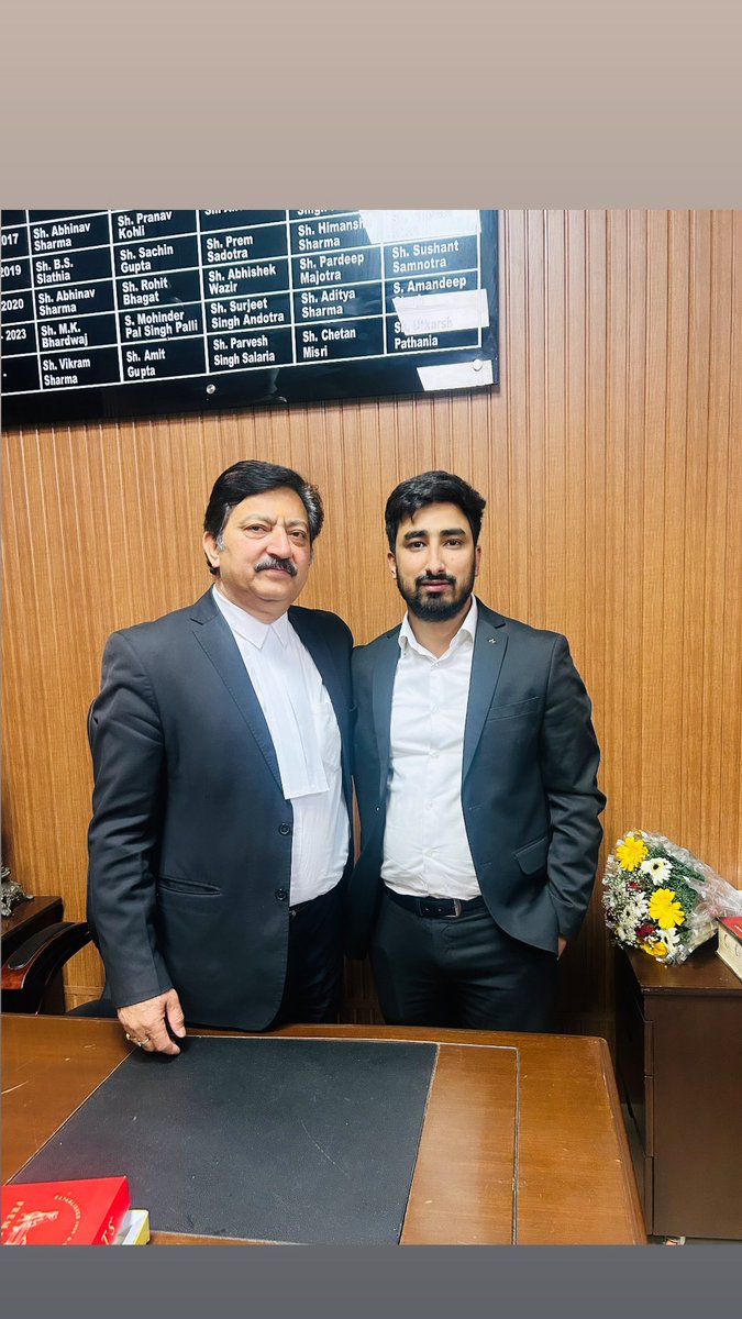 Amir Butt ( بٹ عامر) tweet media